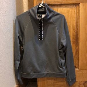 Nike women’s sweatshirt